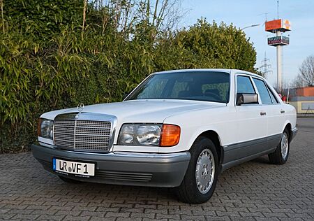 Mercedes-Benz S 260 SE elk. Fensterheber Schaltgetriebe Tüv