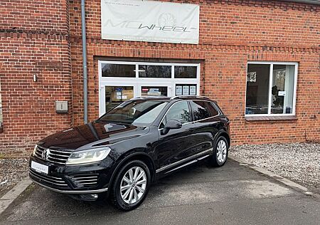 VW Touareg Volkswagen V6 TDI 3xR-Line StHzg+ACC+AHK+Pano VOLL!