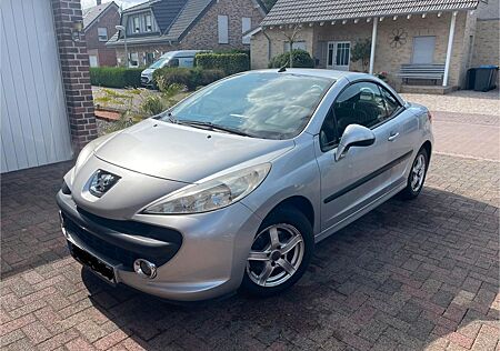 Peugeot 207 CC Filou 120 Filou