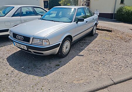 Audi 80