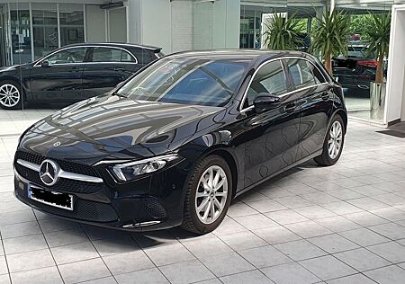 Mercedes-Benz A 200 - Progressive, RüKa, LED, MBUX, PremNav