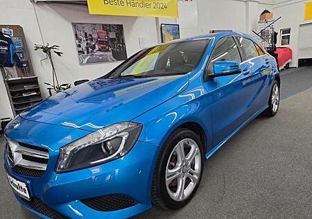 Mercedes-Benz A 180 Urban BlueEff. Xenon,Tempom.,Navi,Park-Ass