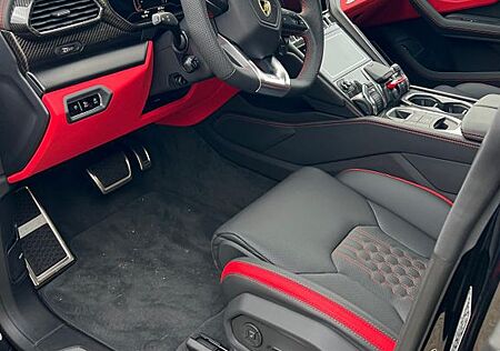 Lamborghini Urus SE Model Pro 01/2026-23 Z-Big Carbon-B&O 3D