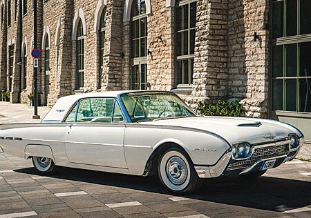 Ford Thunderbird