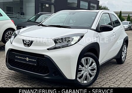 Toyota Aygo (X) Aygo(X)-VVT-i Play/SMARTKEY/KAM/SHZ/ACC/WENIG KM