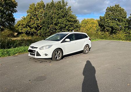 Ford Focus 1,6TDCi 70kW SYNC Edition Turnier SYNC...
