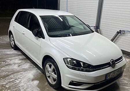 VW Golf Volkswagen 1.5 TSI ACT OPF DSG IQ.DRIVE IQ.DRIVE