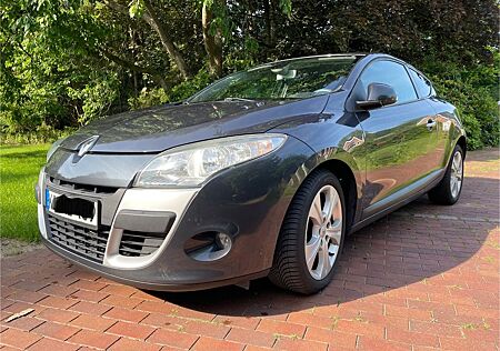 Renault Megane Coupé Dynamique TCe 130 Dynamique