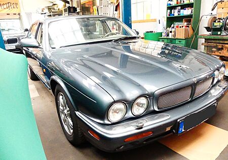 Jaguar XJ Executive 4.0 Executive