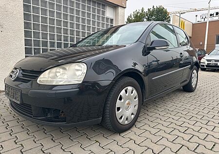 VW Golf Volkswagen V Lim. Trendline