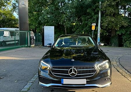 Mercedes-Benz E 220 d Autom. -
