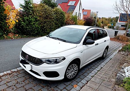 Fiat Tipo 1.3 MultiJet im guten Zustand und gepflegt