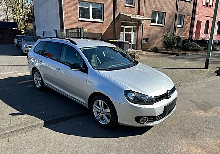 VW Golf Volkswagen 1.6 TDI MATCH Variant