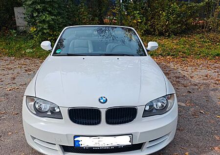 BMW 118i Cabrio Liebhaberfahrzeug, top gepflegt, Gar