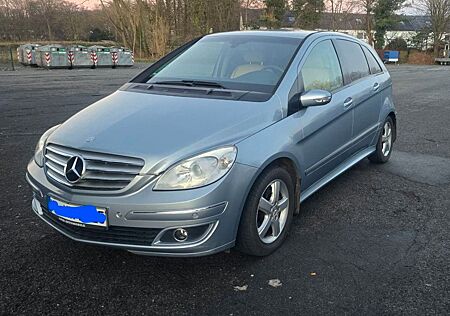 Mercedes-Benz B 200 AUTOMATIK