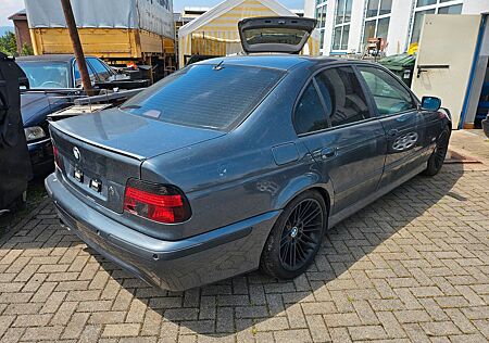 BMW 528i (E39)Limousine#VOLL-LEDER/HU/AU ABGELAUFEN#