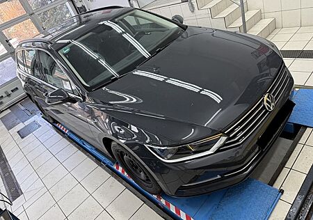 VW Passat Variant Volkswagen 1.5 TSI OPF DSG Comfortline V...