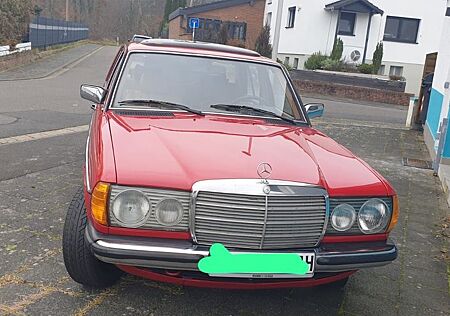 Mercedes-Benz 240 240D