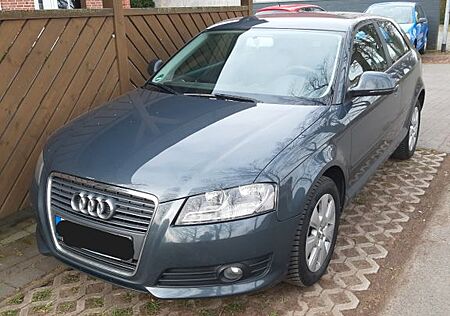 Audi A3 1.6 Benzin