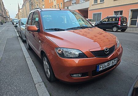 Mazda 2 1.25 Comfort Klima 1,6 Benzin 8 Fachbereift