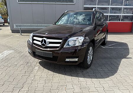Mercedes-Benz GLK 300 4Matic*Bi-Xenon*1.Hd*GRA*Navi*