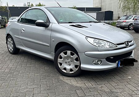 Peugeot 206 CC | Allwetterreifen | TÜV bis 2026