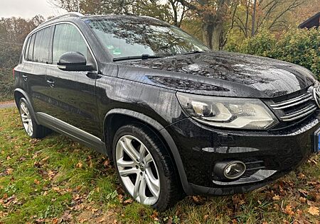 VW Tiguan Volkswagen 2.0 TDI 125kW 4MOTION - TOP ZUSTAND