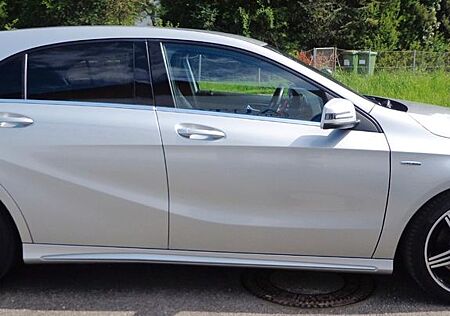Mercedes-Benz A 250 AMG Sport Comand Totw BiXenon RFK Sounds