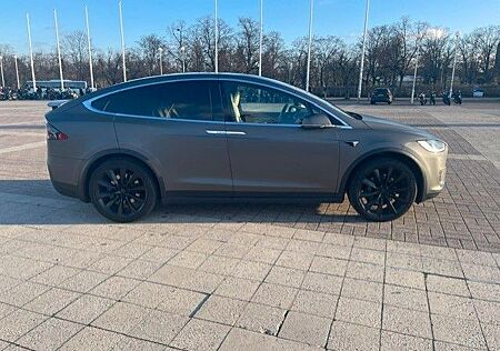 Tesla Model X Maximale Reichweite Maximale Reichweite