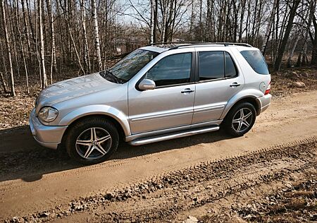 Mercedes-Benz ML 55 AMG