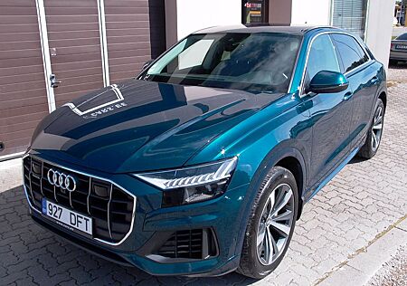 Audi Q8 50 TDI quattro