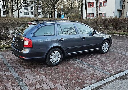 Skoda Octavia 1.4 TSI DSG Ambiente Combi Ambiente