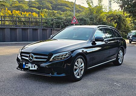 Mercedes-Benz C 220 d T Autom. LED+El.Heckkl.+TÜV Neu