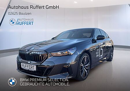 BMW i5 eDrive40 Limousine M Sportpaket HK HiFi DAB