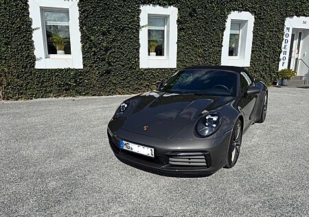 Porsche 992 Carrera Cabriolet Carrera Garantie