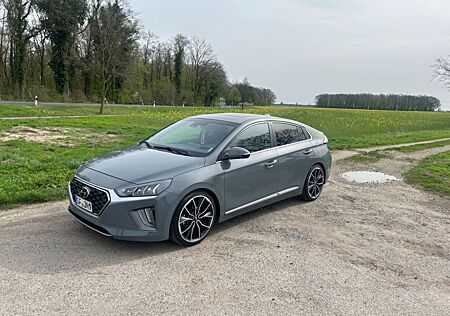 Hyundai Ioniq 1.6l GDi HYBRID -Prime Vollausstattung