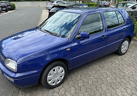 VW Golf Volkswagen Gepflegter III - 1.8L, BJ 1997, TÜV neu