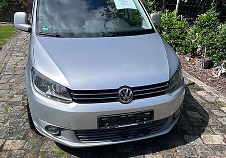 VW Caddy Volkswagen 1,6TDI 75kW BMT Comfortline 5-Sitz Com...