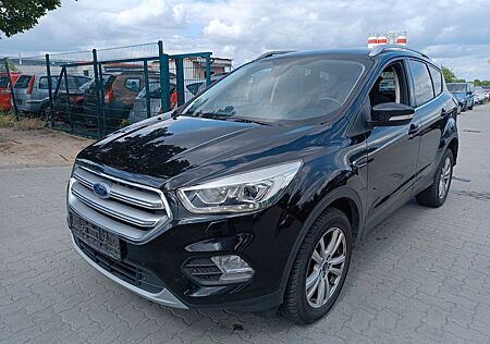 Ford Kuga 2,0 TDCi 4x2 110kW Titanium.navi
