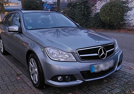 Mercedes-Benz C 220 CDI T -