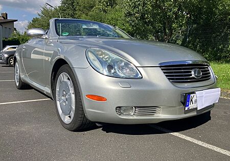 Lexus SC SC430 Youngtimer in Sammlerzustand V8 mit 286 PS