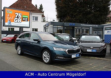 Skoda Octavia 2.0TDI Combi Style*ACC*LED*RFK*Head-Up*