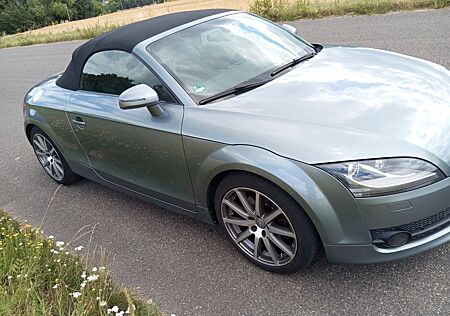 Audi TT Roadster 1.8 TFSI