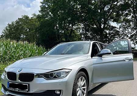 BMW 320d Touring AHK TÜV