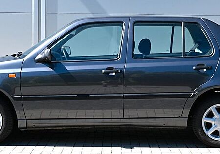 Volkswagen Vento 1,8 GL 1.Hand