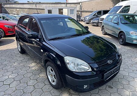 Kia Rio 1.6 Klimaanlage TÜV 04/2027