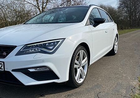 Seat Leon ST 2.0 TDI 135kW Start&Stop FR DSG FR