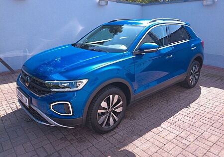 VW T-Roc Volkswagen 1,5 TSI DSG Move AHK RFK ACC NAV LED-Plus