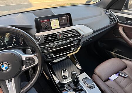 BMW X3 xDrive30d M SPORT Anhängerkupplung/Panorama