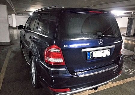 Mercedes-Benz GL 350 BlueTEC 4MATIC -